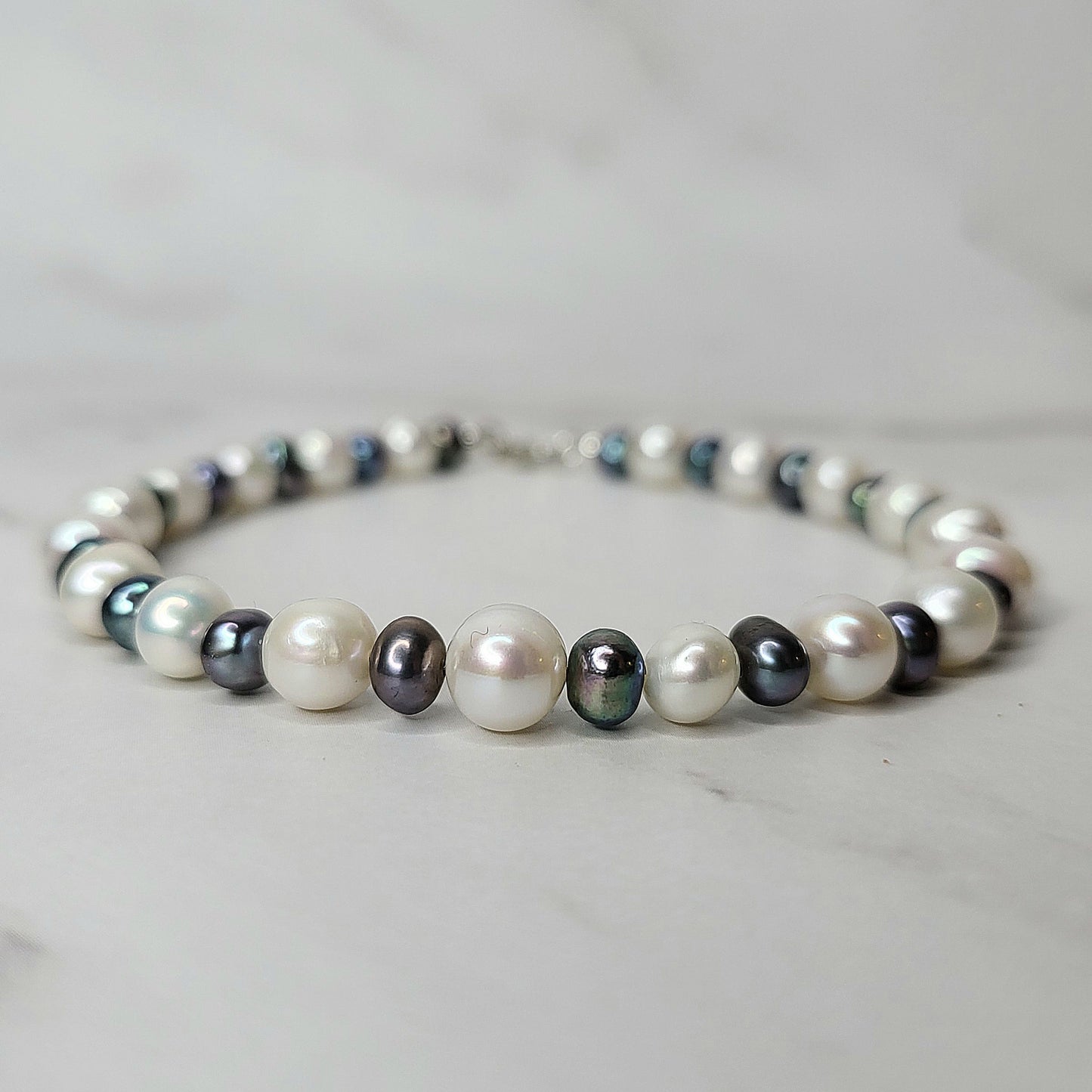 Pearl and Peacock Pearl Bracelet Bracelet on Sterling Silver - Smoke & Pearl