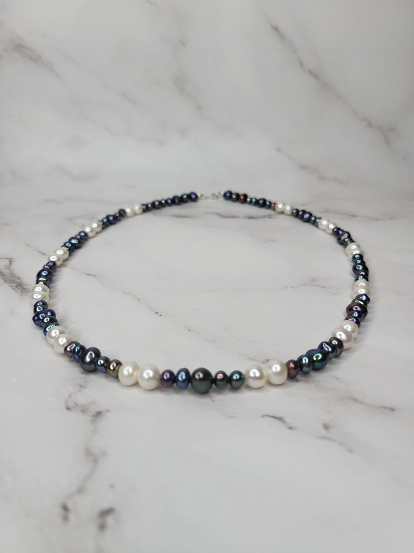 White Pearl and Peacock Pearl Necklace on Sterling Silver - Smoke & Pearl